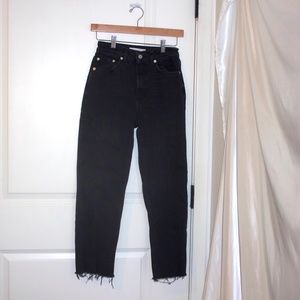 Black Topshop Jeans with raw hem in size 25